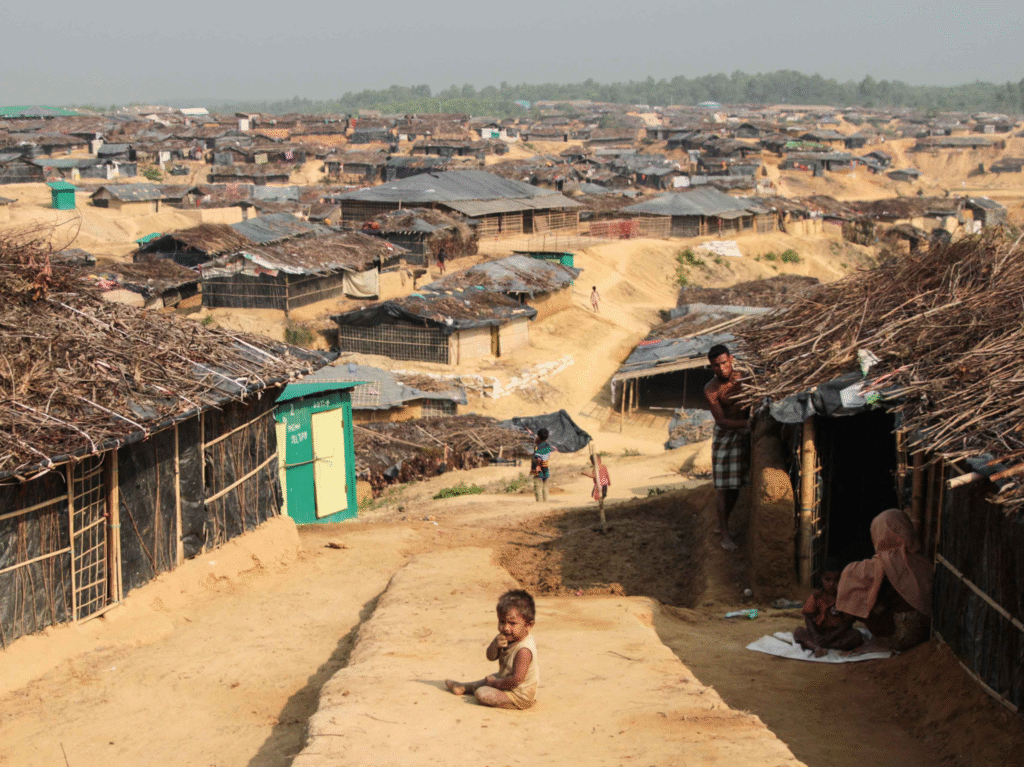 Kutupalong_Refugee_Camp_(John_Owens-VOA)